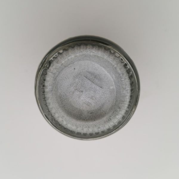 Alt image